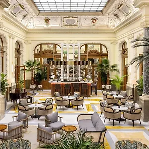 Nh Collection Carlo Iv 5* Praag
